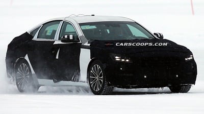 Hyundai Genesis в камуфляже