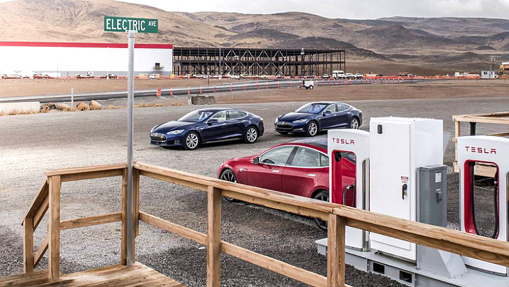 Tesla Gigafactory 1