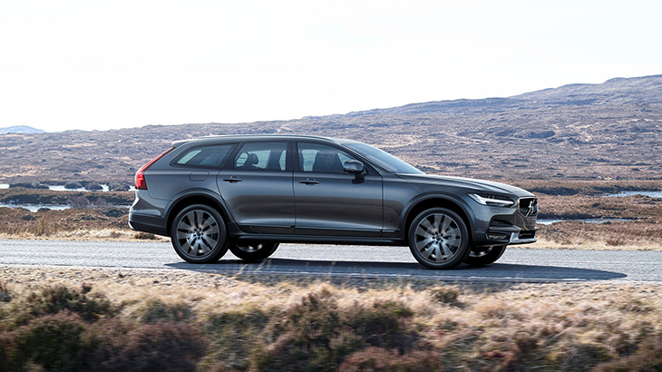 Volvo V90 Cross Country