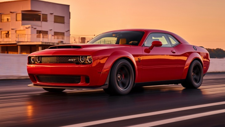 Dodge Challenger SRT Demon