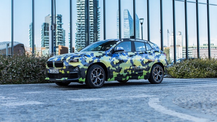 Прототип кросс-купе BMW X2