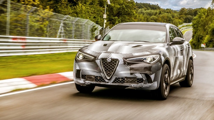 Alfa Romeo Stelvio Quadrifoglio стал рекордсменом Нюрбургринга