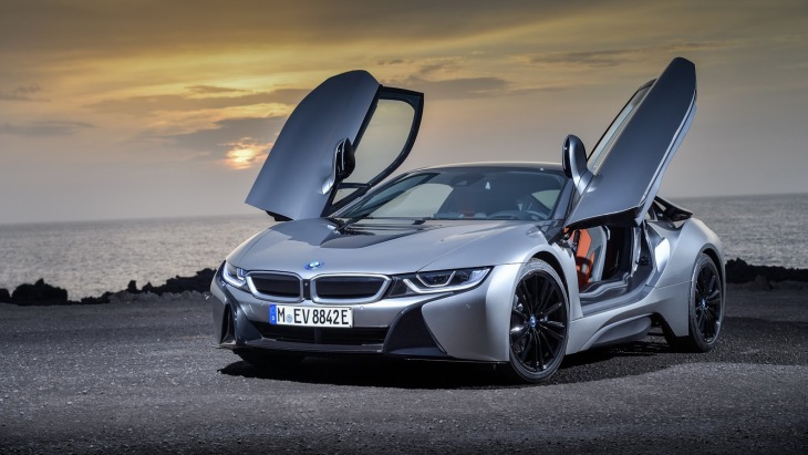 Обновлённое купе BMW i8 Coupe