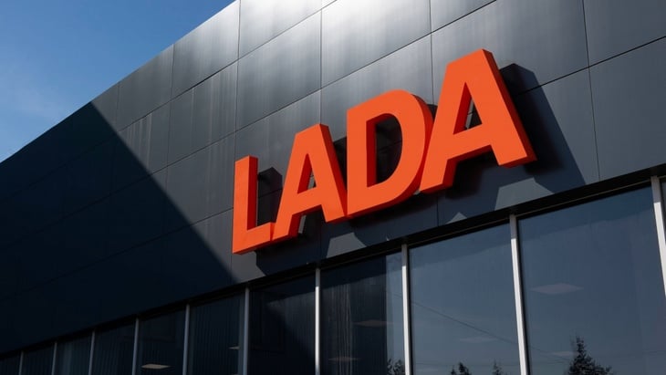 LADA удерживает лидерство